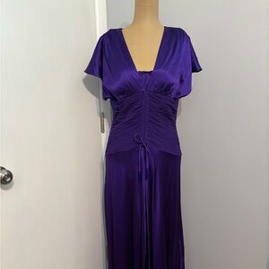 Aidan Mattox Gorgeous, Purple Ruched Maxi Gown for any Formal occasions size 10